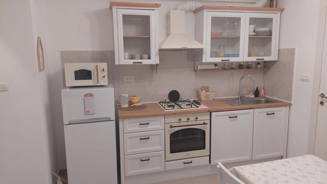 Apartma Rizana Dekani Exterior photo